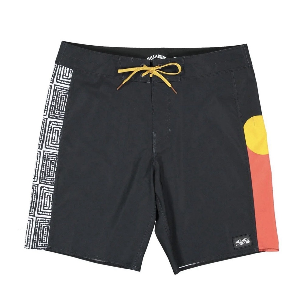 Billabong Mens Board Shorts Black Red Yellow Aboriginal Flag Pattern Trunks